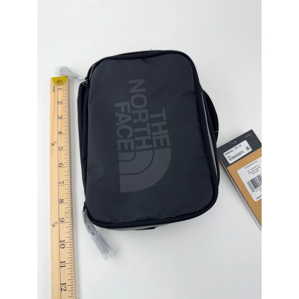 The North Face Base Camp Voyager Toiletry Kit Black NWT Travel Dopp Bag